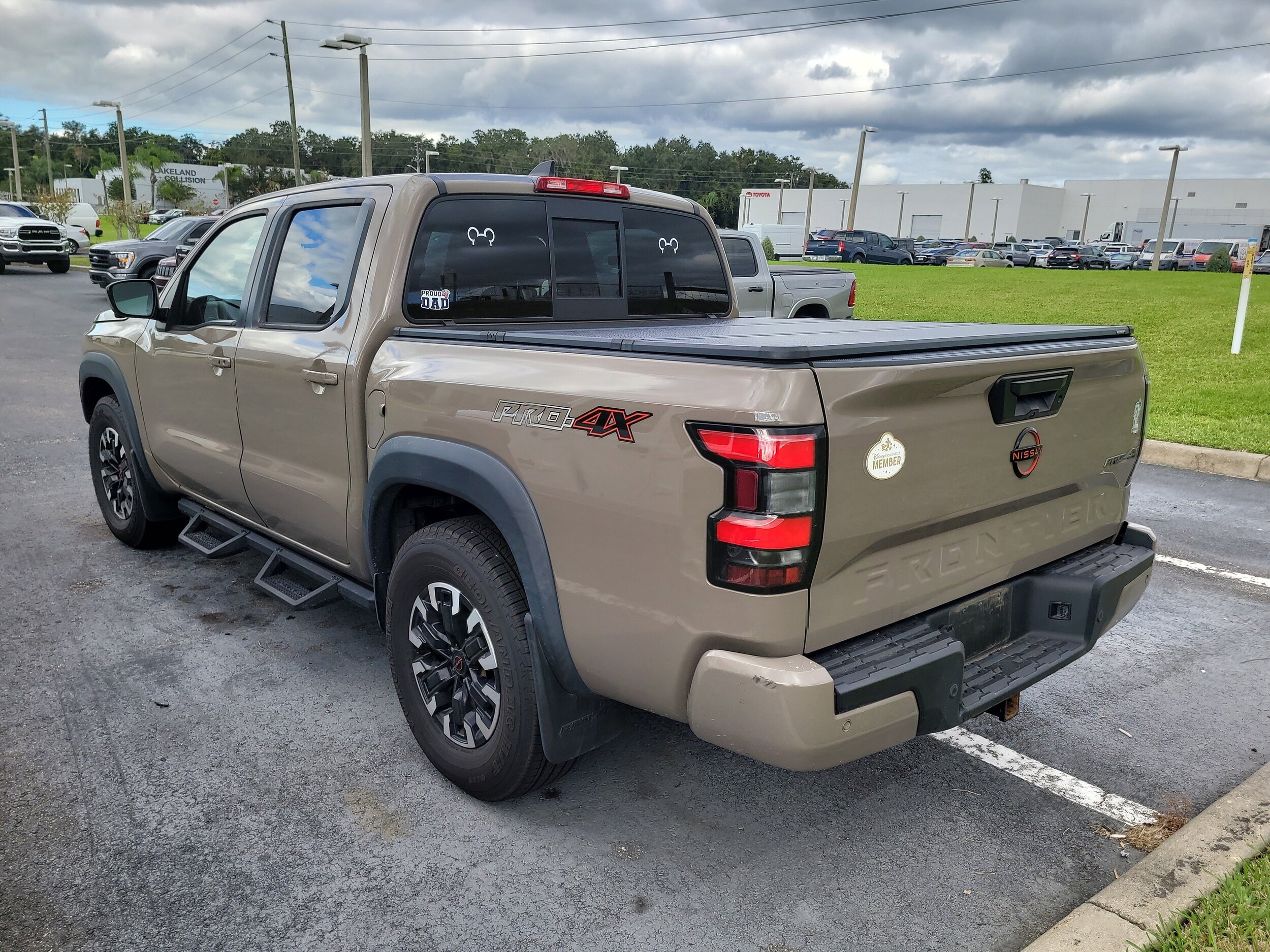 2022 Nissan Frontier PRO-4X photo 4