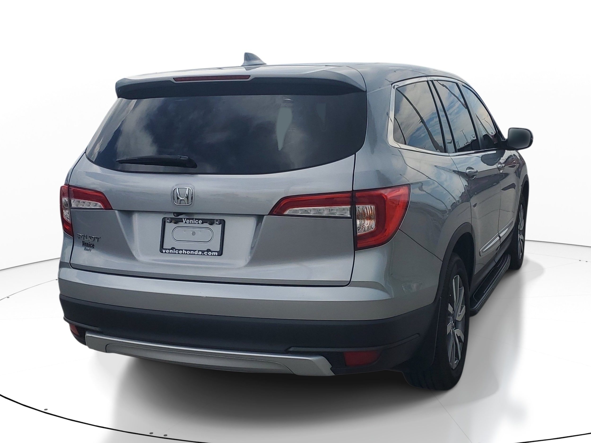 2020 Honda Pilot EX-L - Photo 6