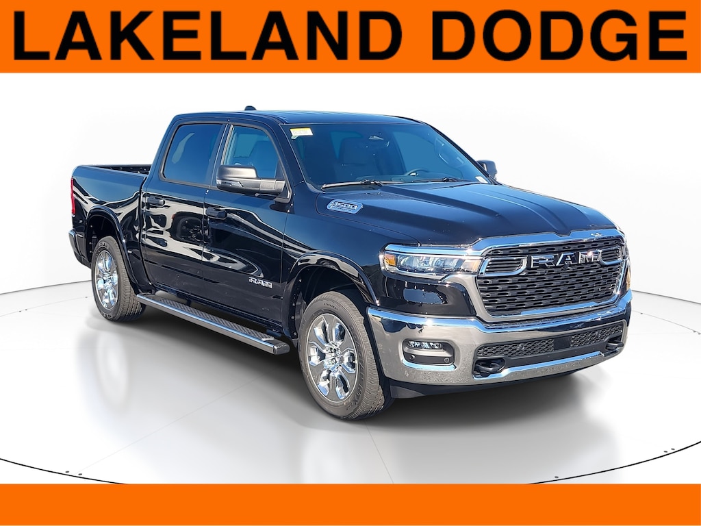 New 2026 Ram 1500 BIG HORN CREW CAB 4X4 5'7 BOX Pickup