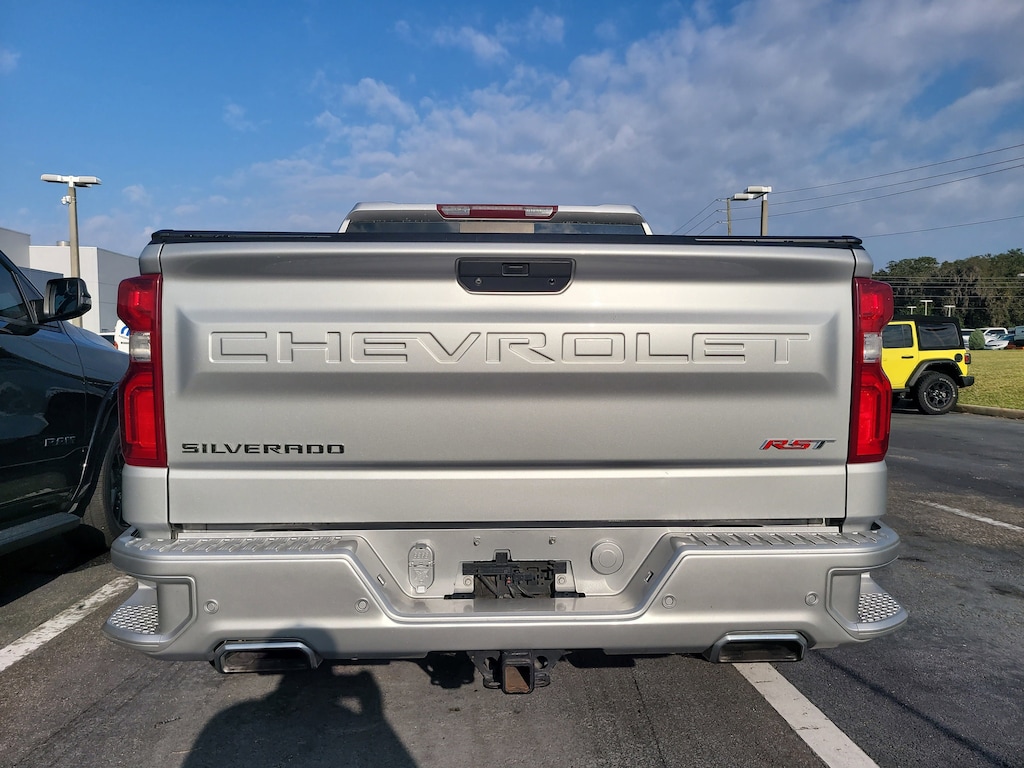 2020 Chevrolet Silverado 1500 RST photo 4