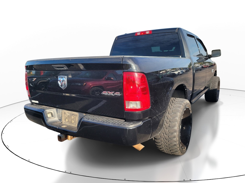 Used 2017 Ram 1500 Express Truck Crew Cab