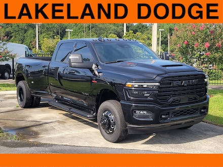 2025 Ram 3500 LARAMIE CREW CAB 4X4 8' BOX Pickup