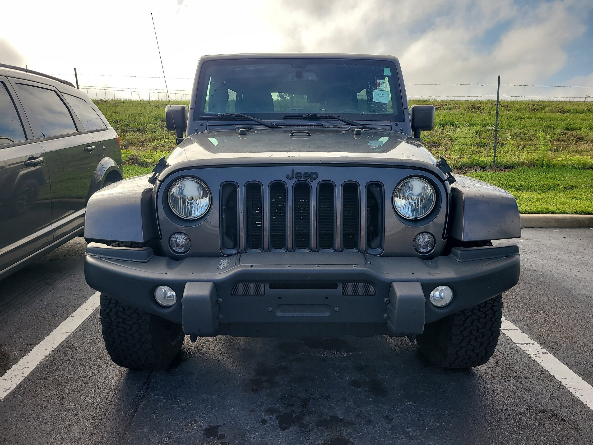 2016 Jeep Wrangler Unlimited Backcountry photo 2