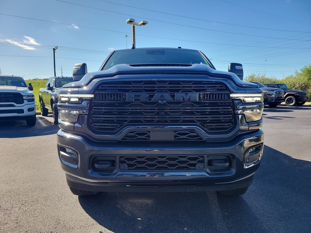 New 2026 Ram 2500 LARAMIE CREW CAB 4X4 6'4 BOX Pickup