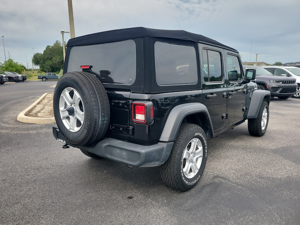 Used 2022 Jeep Wrangler Unlimited Sport SUV