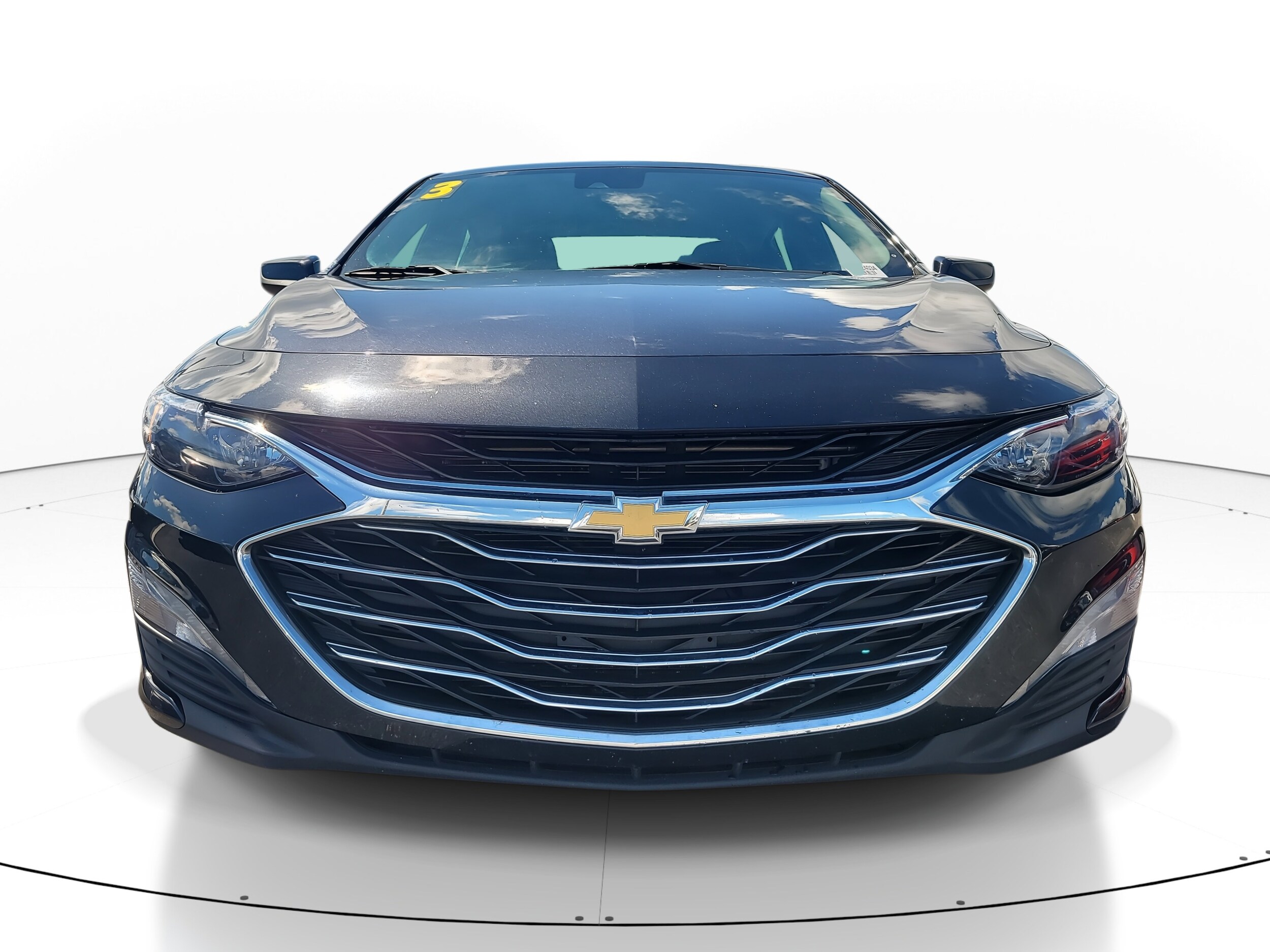 2023 Chevrolet Malibu 1LT photo 2
