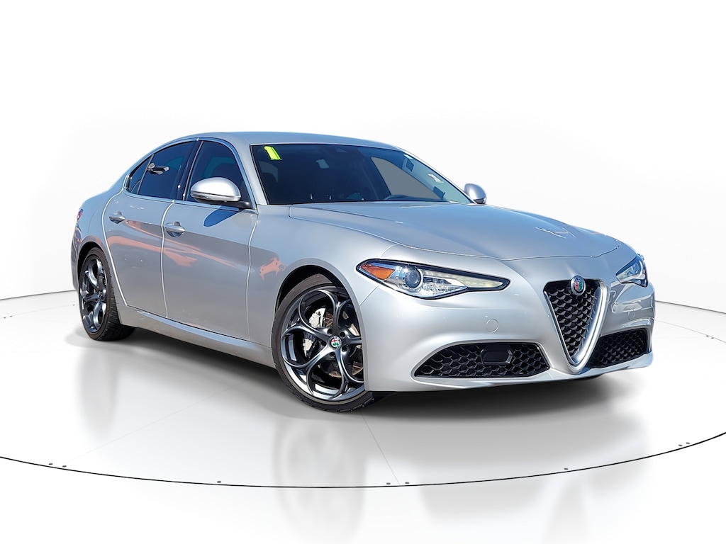 Used 2021 Alfa Romeo Giulia Sedan