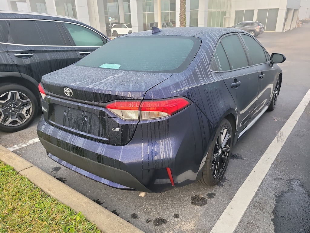 Used 2022 Toyota Corolla LE Sedan