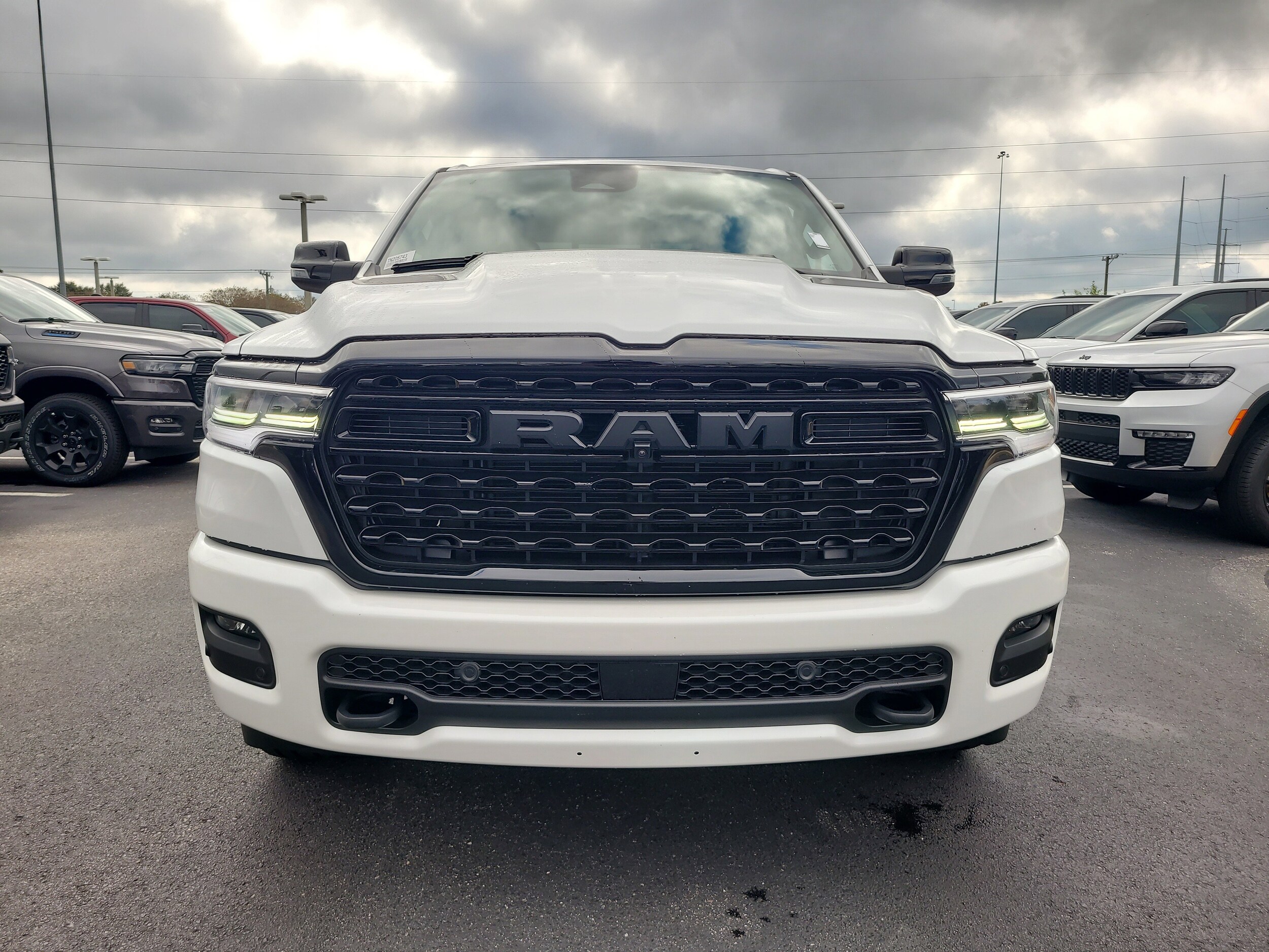 2026 Ram 1500 Limited photo 3
