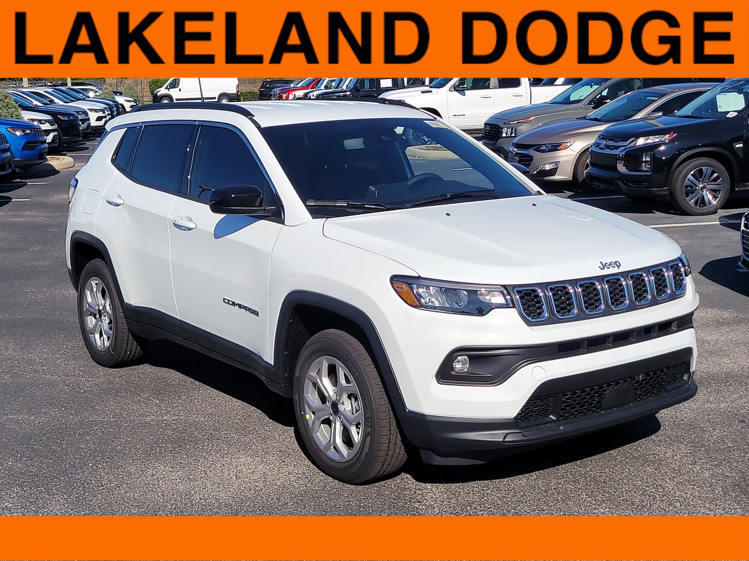 2026 Jeep Compass Latitude's photo