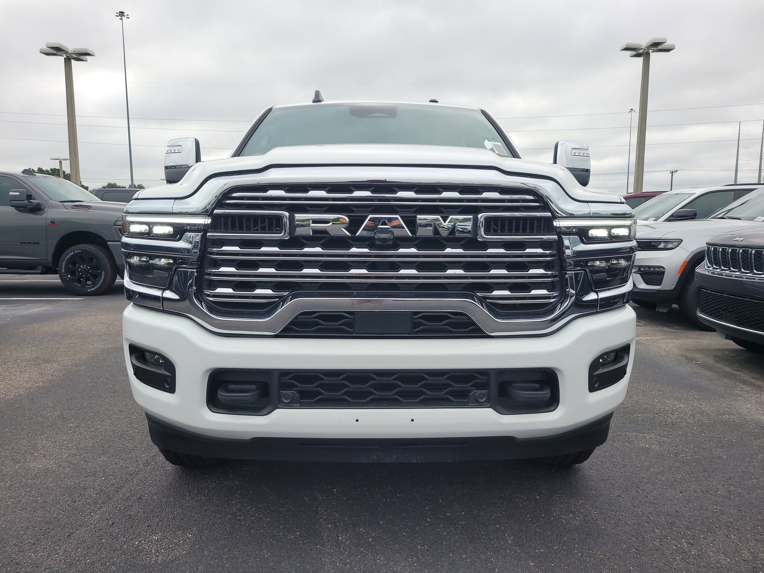 2025 Ram 2500 Limited photo 3