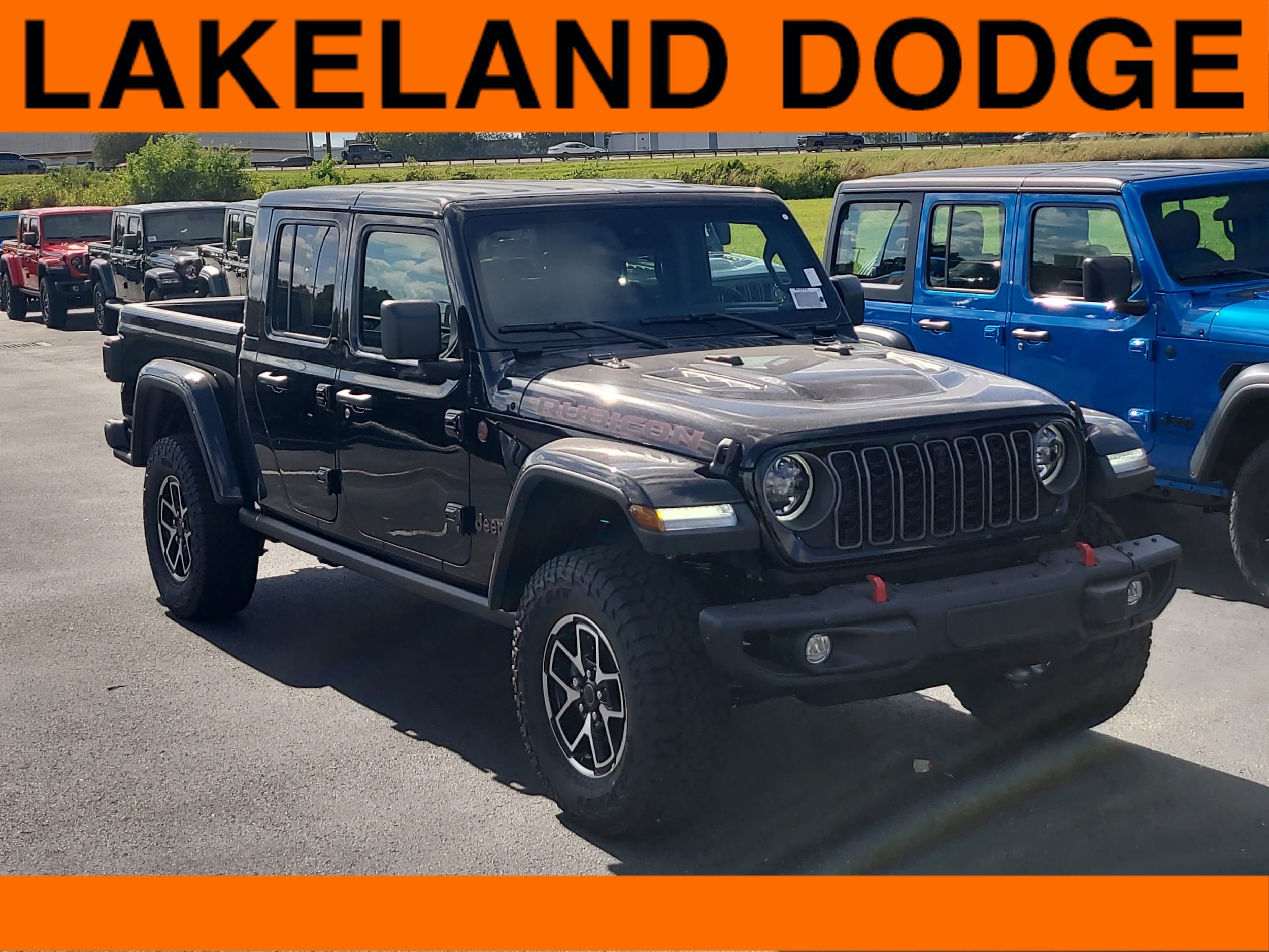 2025 Jeep Gladiator Rubicon X's photo