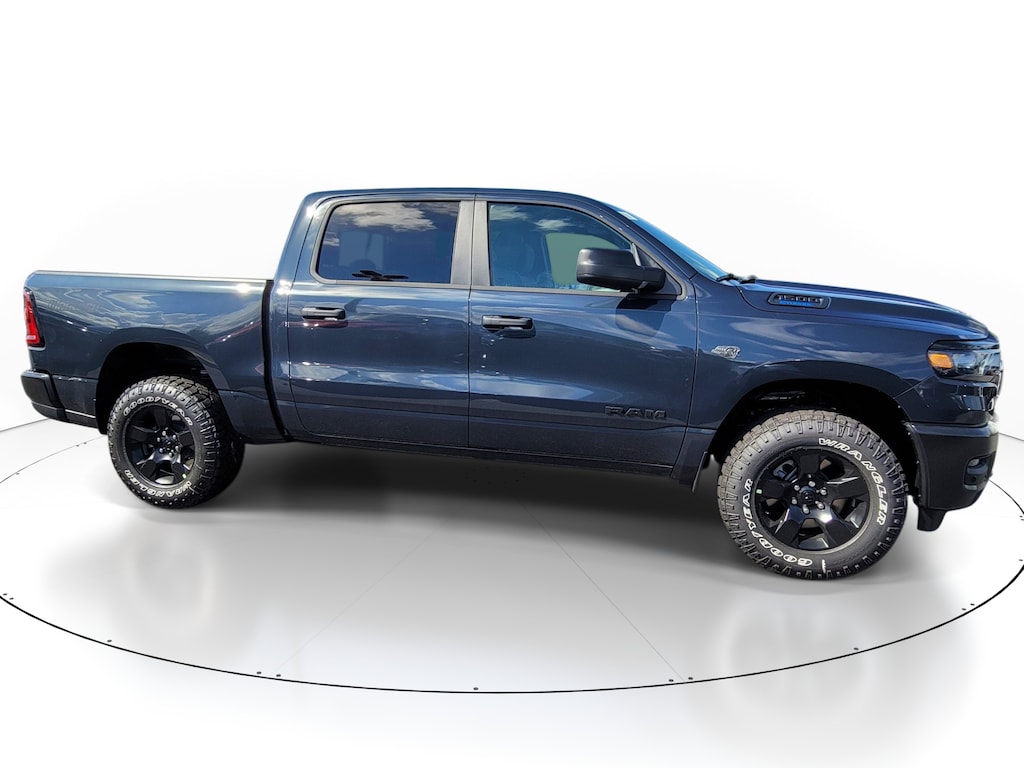 New 2027 Ram 1500 WARLOCK CREW CAB 4X4 5'7 BOX Pickup