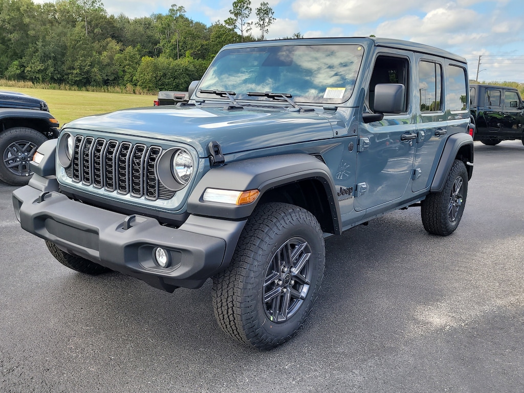 New 2026 Jeep Wrangler 4-DOOR SPORT S Sport Utility