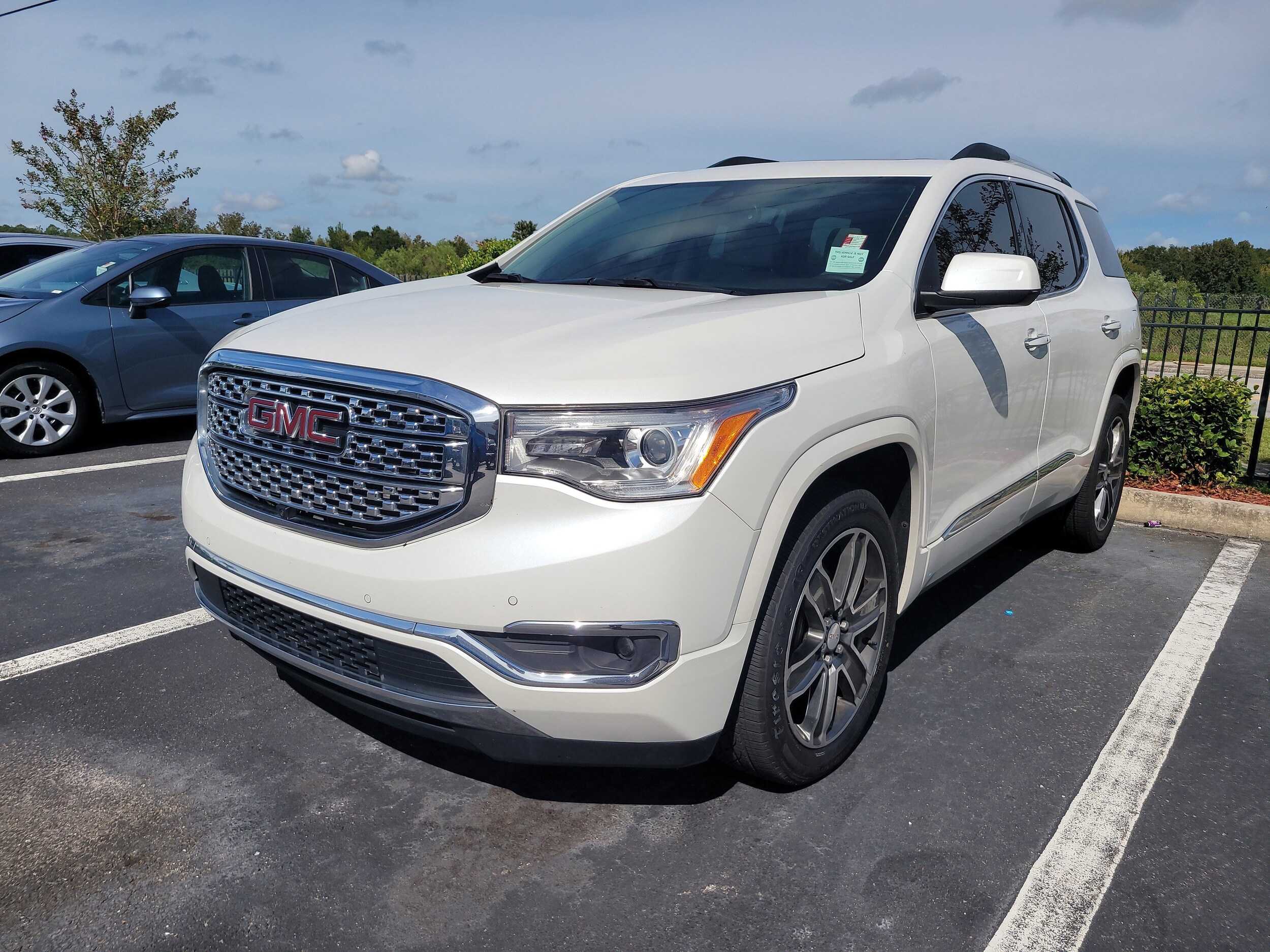 2019 Gmc Acadia Denali photo 3