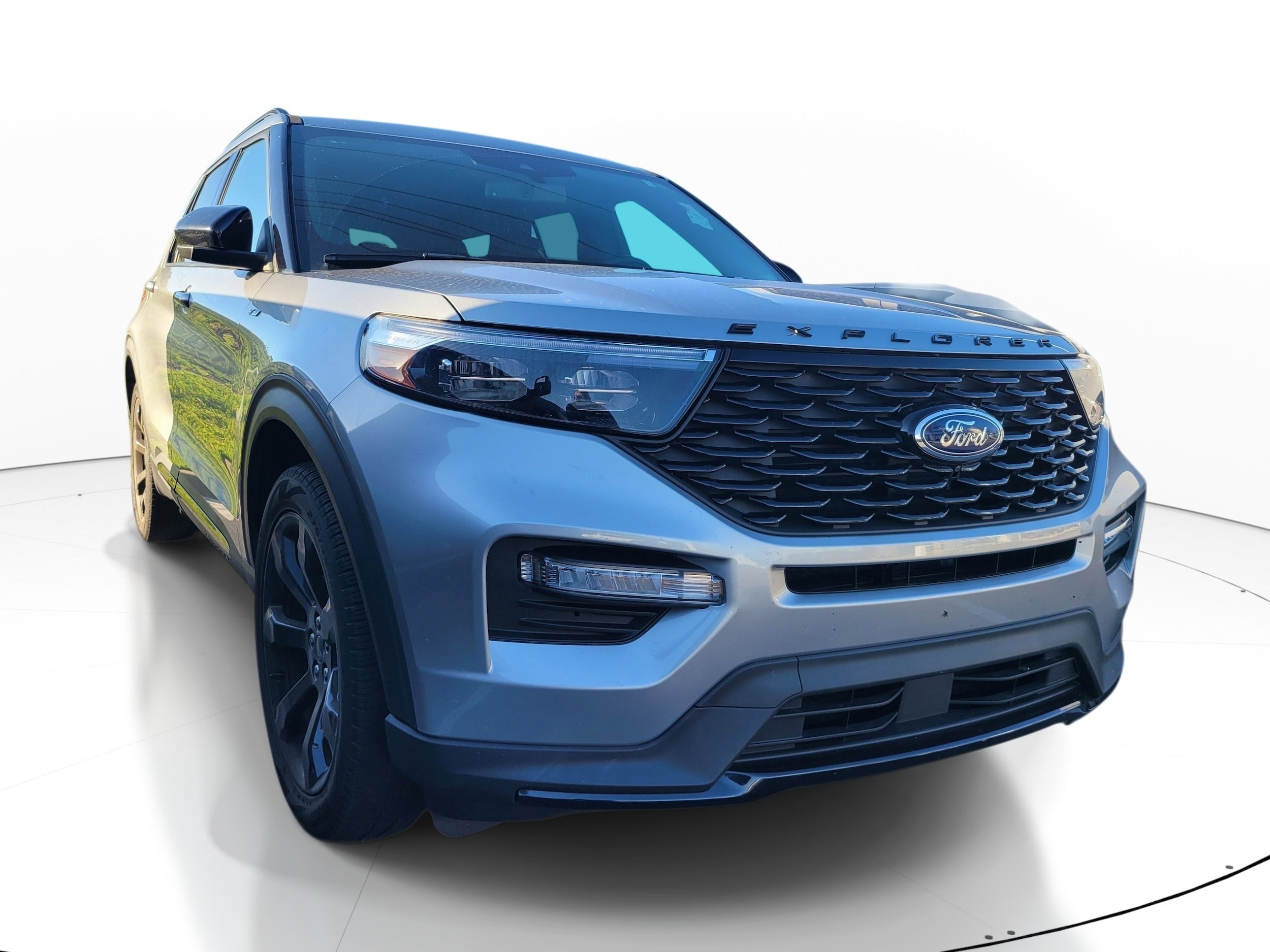 2024 Ford Explorer ST-LINE RWD's photo