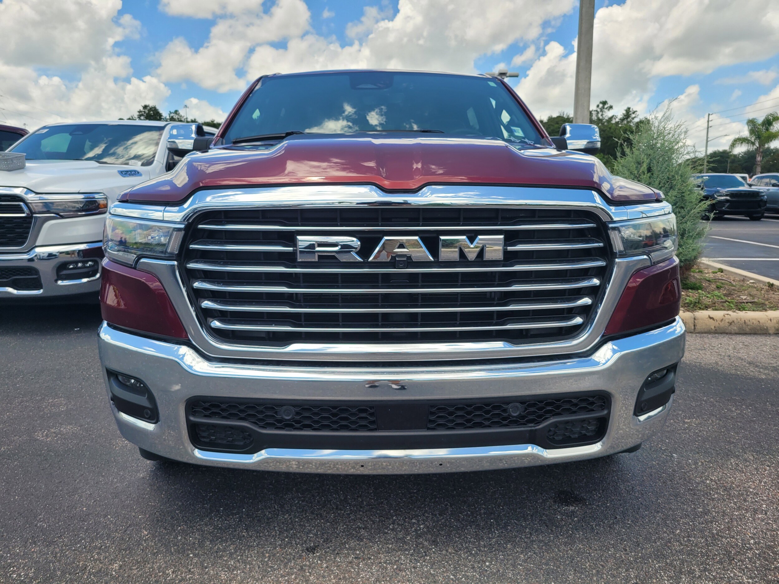 2025 Ram 1500 Laramie photo 2