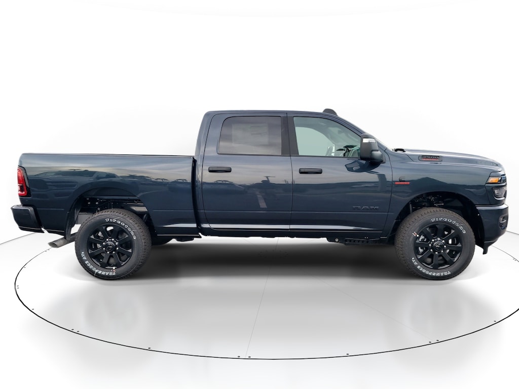 New 2026 Ram 2500 BIG HORN CREW CAB 4X4 6'4 BOX Pickup