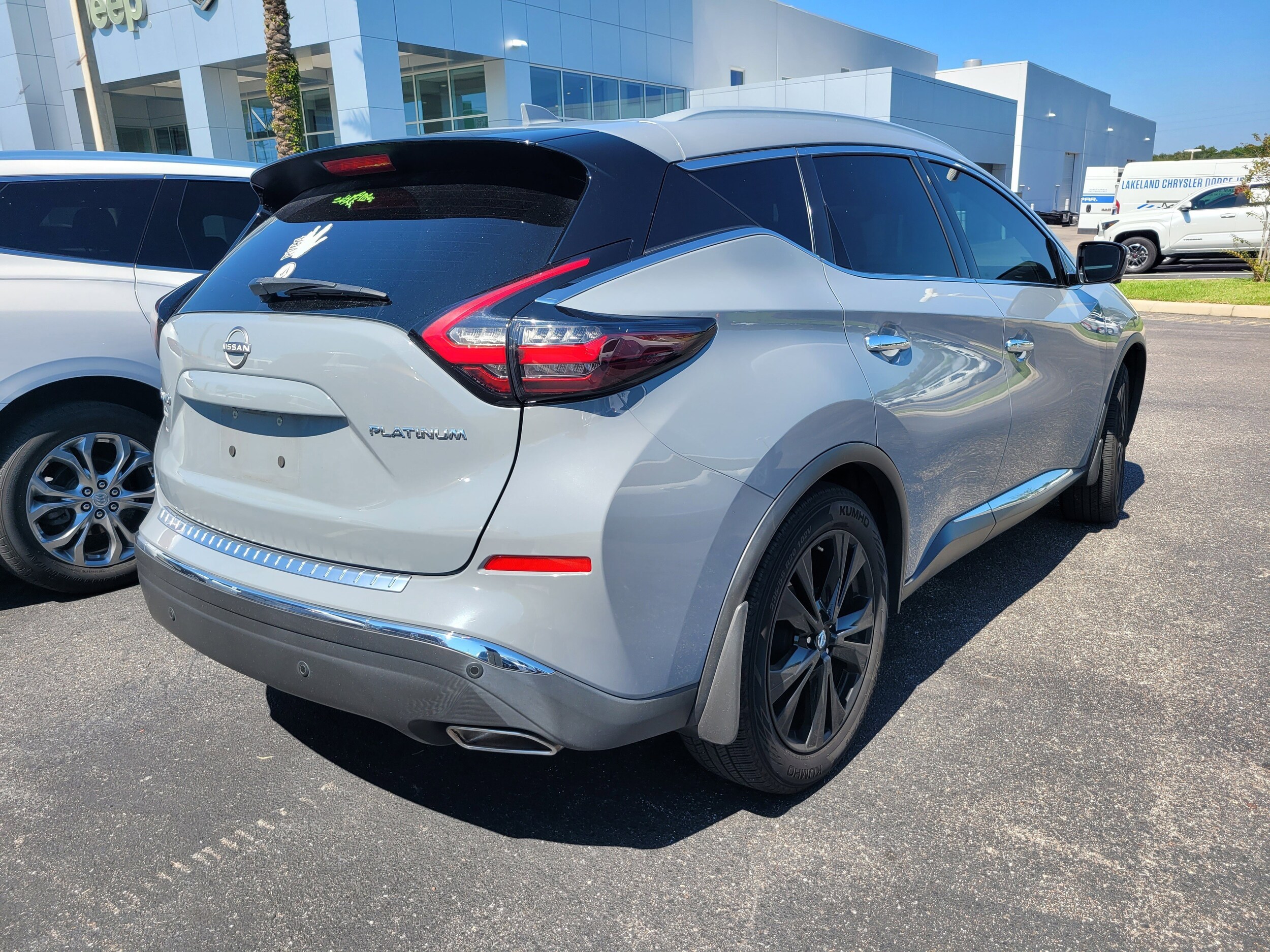 2023 Nissan Murano Platinum photo 4