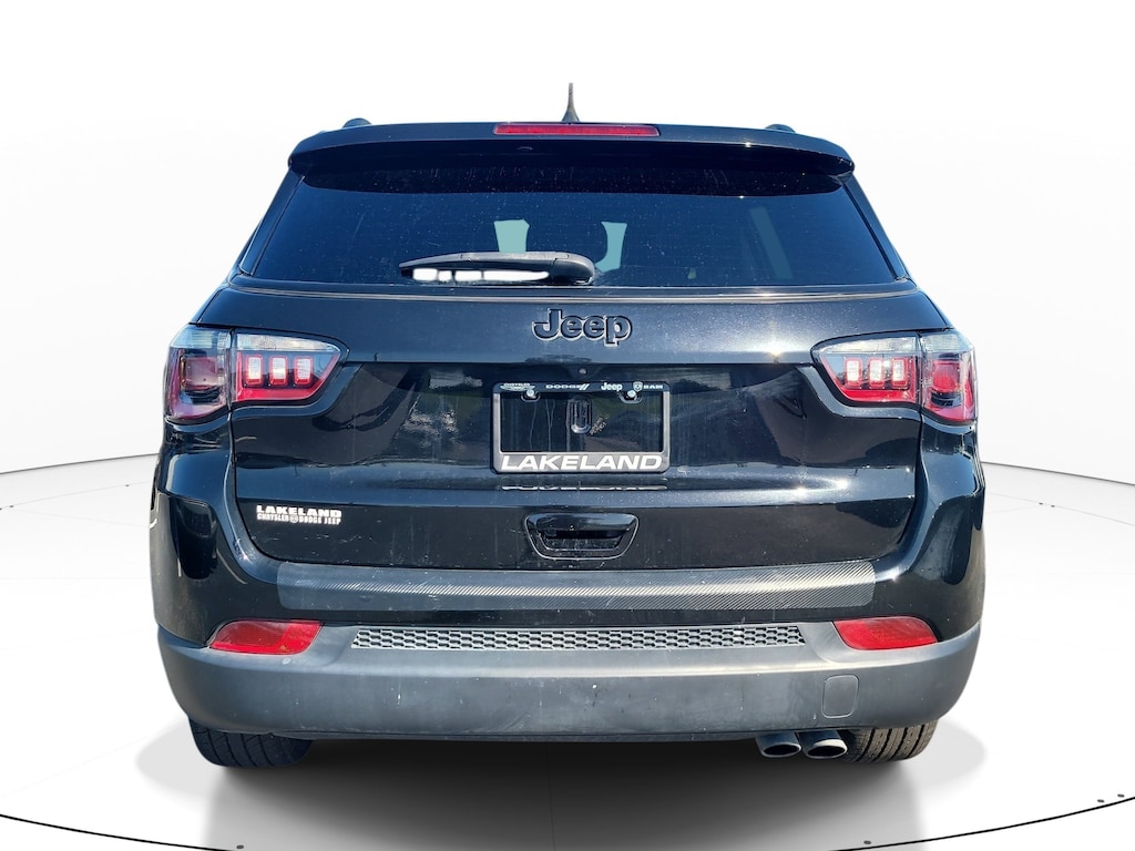 Used 2022 Jeep Compass Latitude SUV