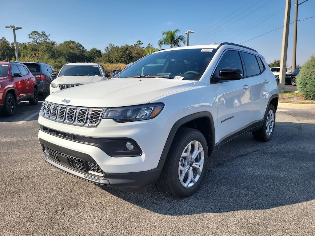 New 2026 Jeep Compass LATITUDE ALTITUDE 4X4 Sport Utility