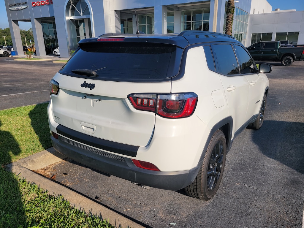 Used 2022 Jeep Compass Latitude SUV