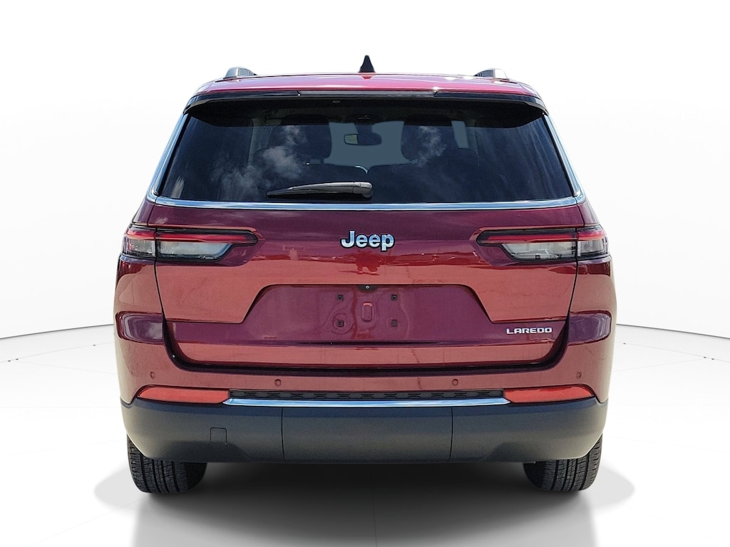 Used 2023 Jeep Grand Cherokee L L Laredo SUV