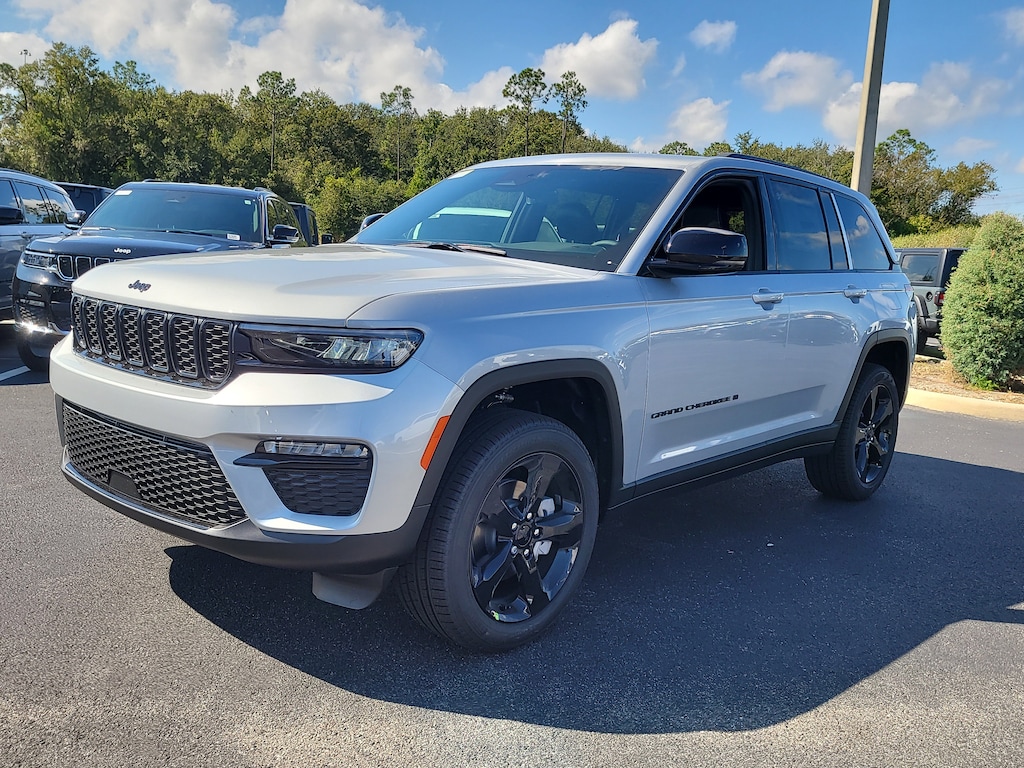New 2025 Jeep Grand Cherokee LIMITED 4X2 Sport Utility