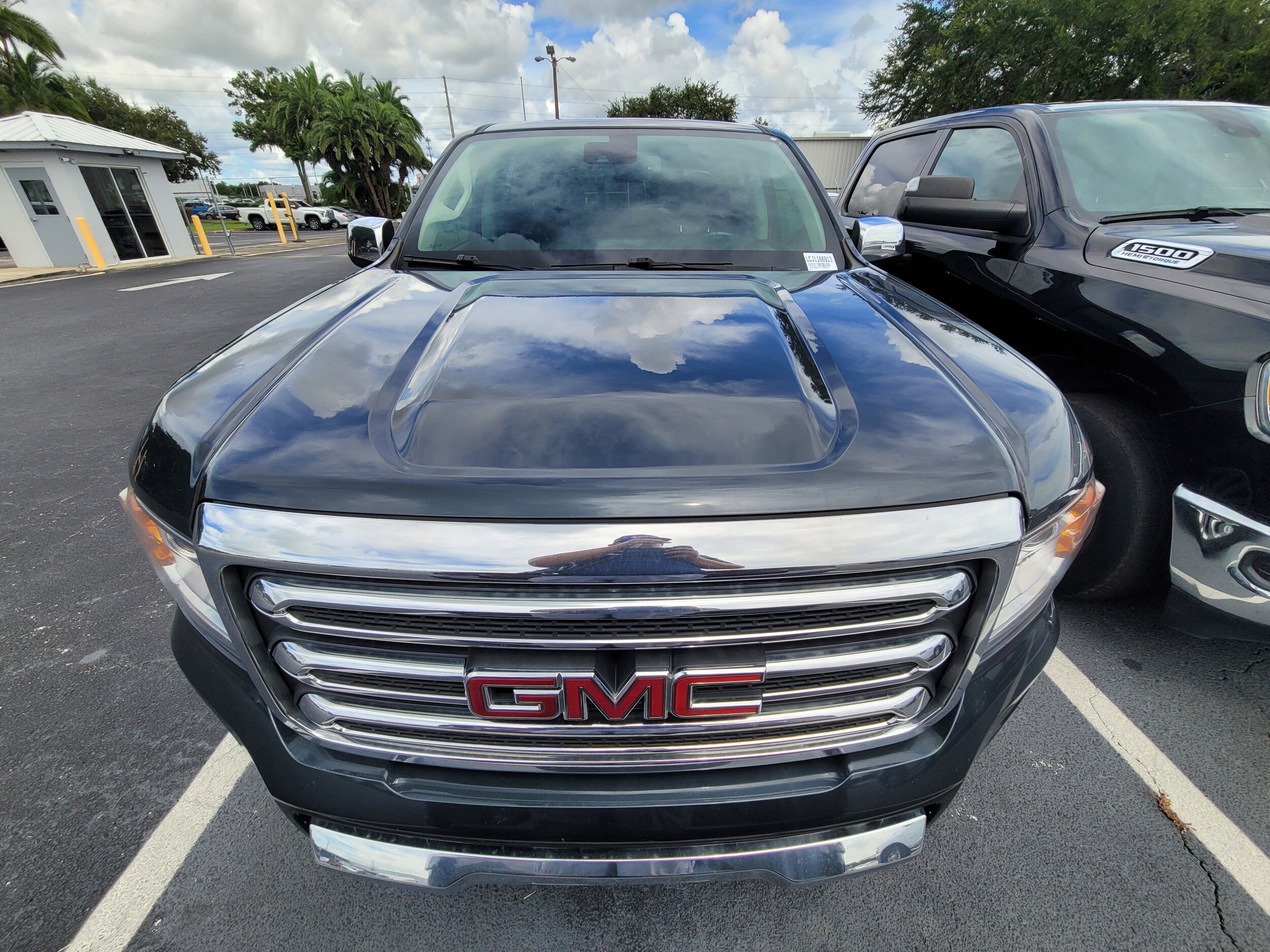 2018 Gmc Canyon SLT photo 2