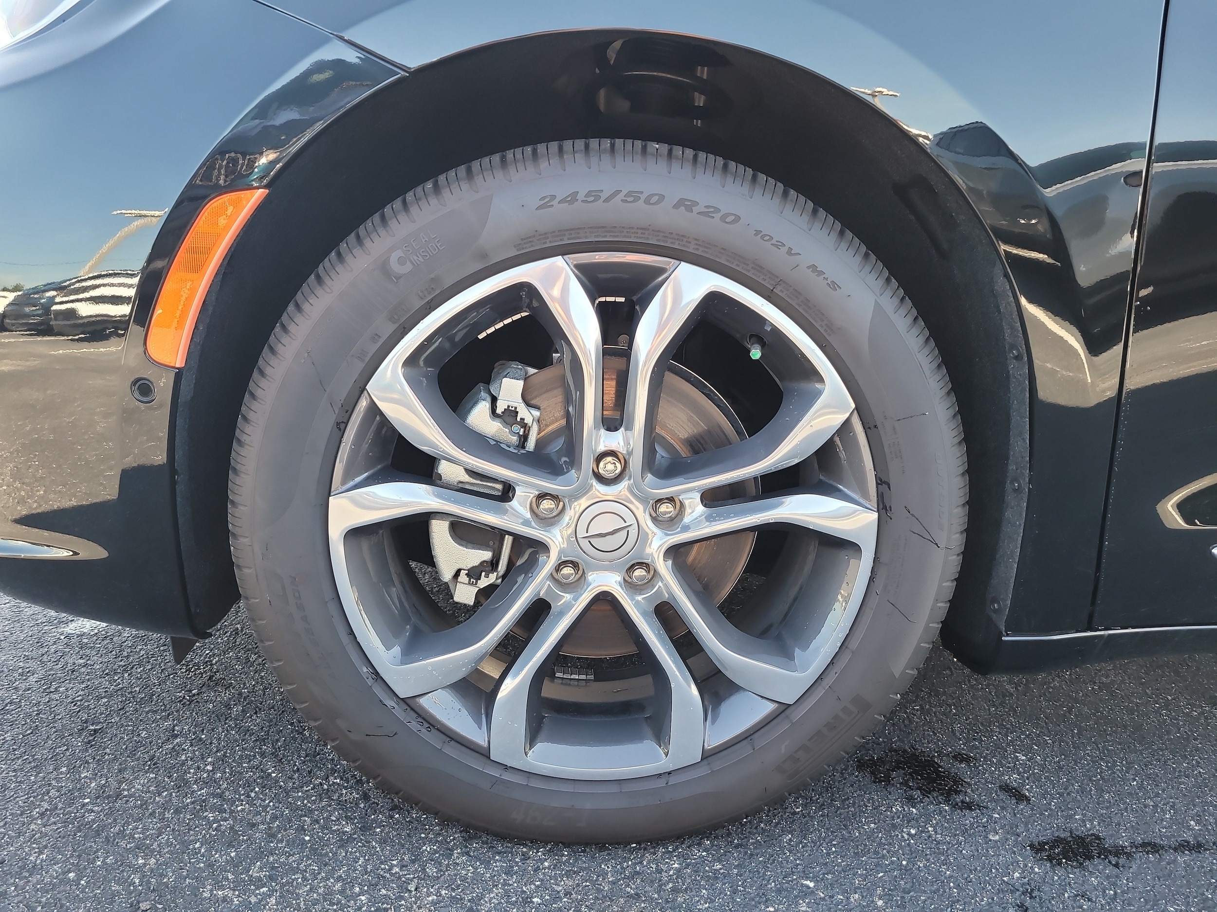 2026 Chrysler Pacifica Pinnacle - Photo 10