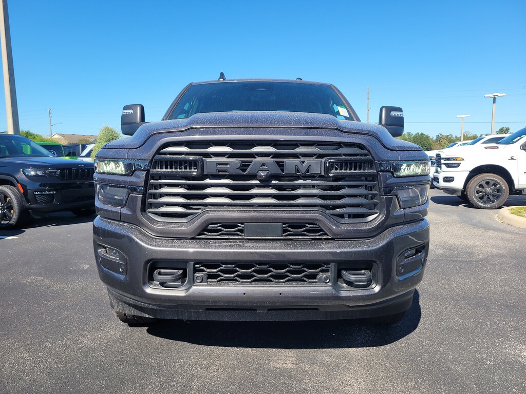 New 2026 Ram 2500 BIG HORN CREW CAB 4X4 6'4 BOX Pickup