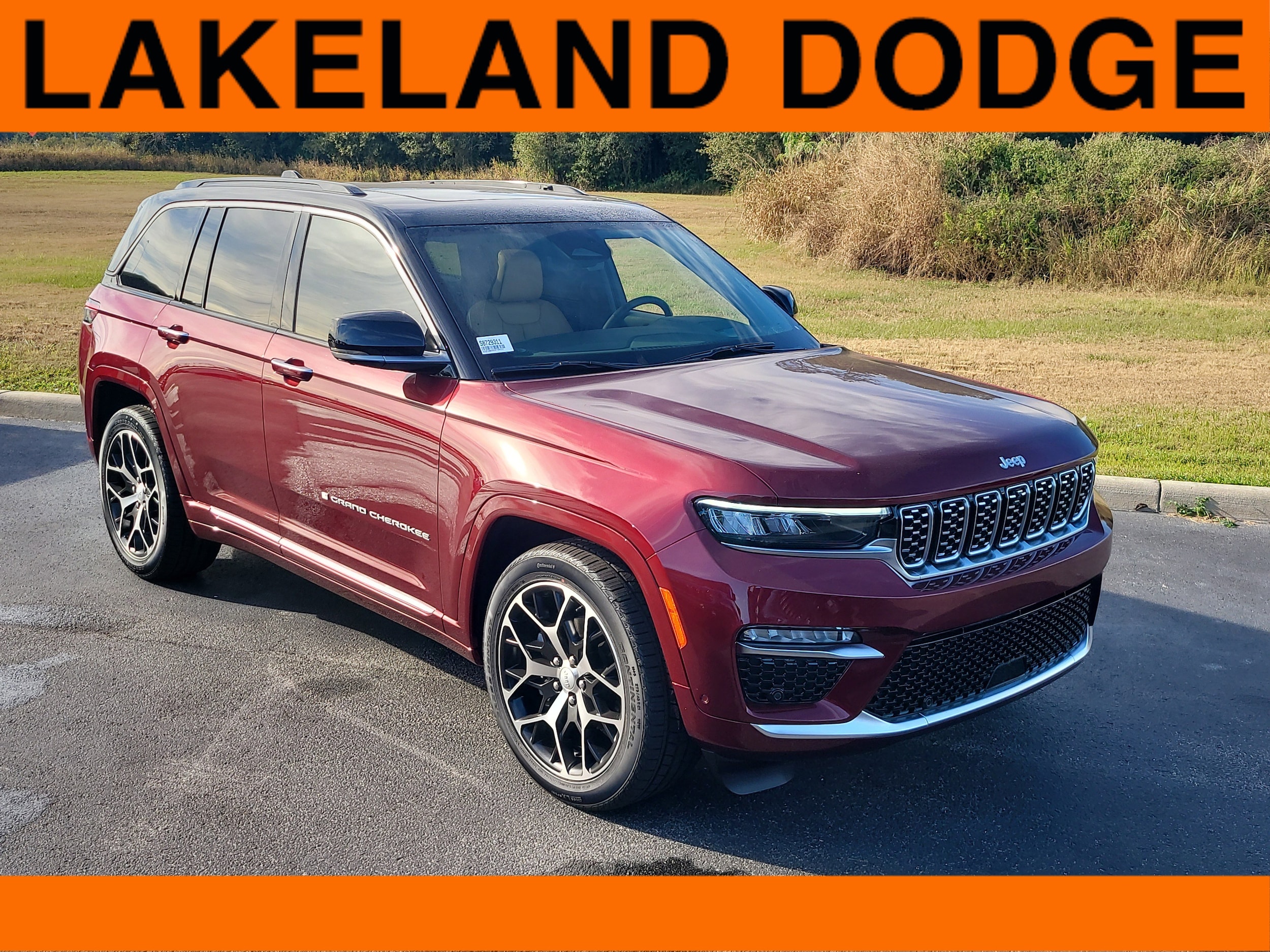 2025 Jeep Grand Cherokee Summit Reserve's photo