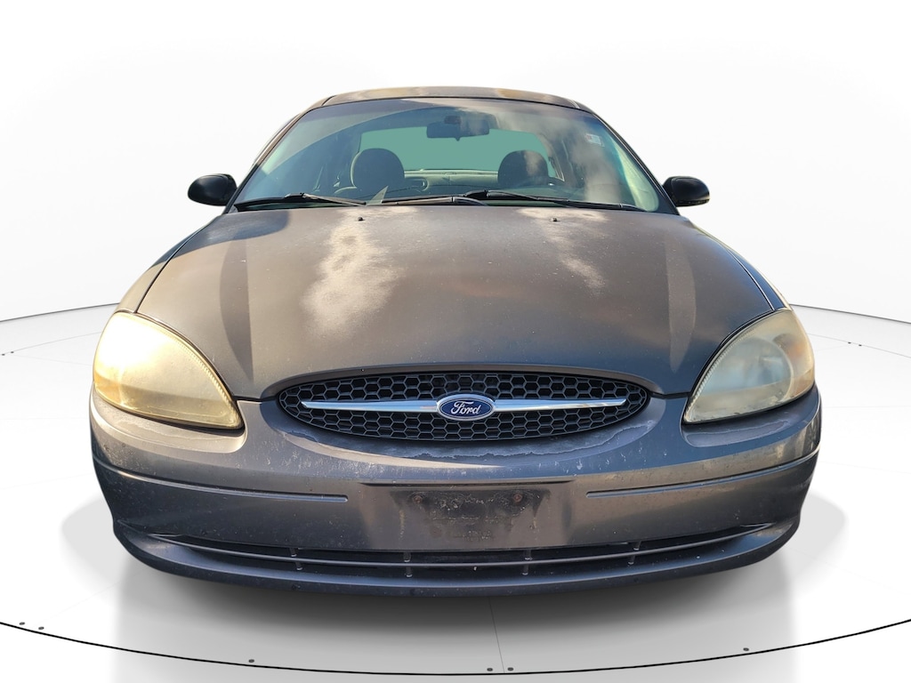 Used 2003 Ford Taurus Sedan