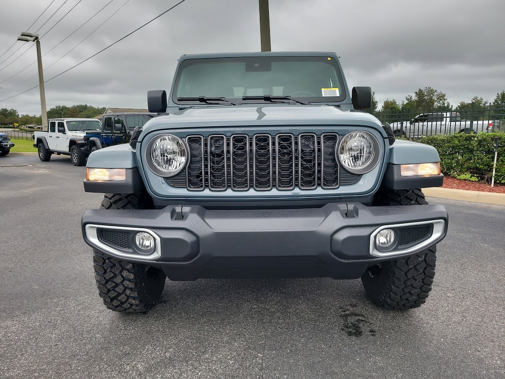 New 2025 Jeep Gladiator HIGH TIDE 4X4 Pickup