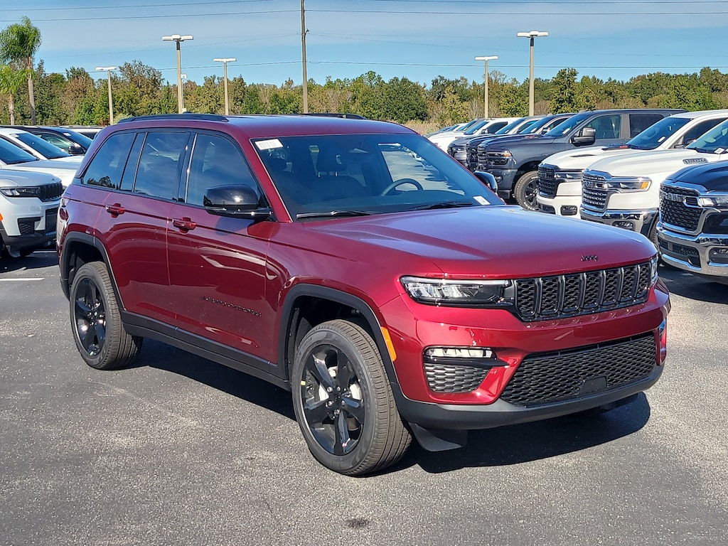 New 2025 Jeep Grand Cherokee LIMITED 4X2 Sport Utility