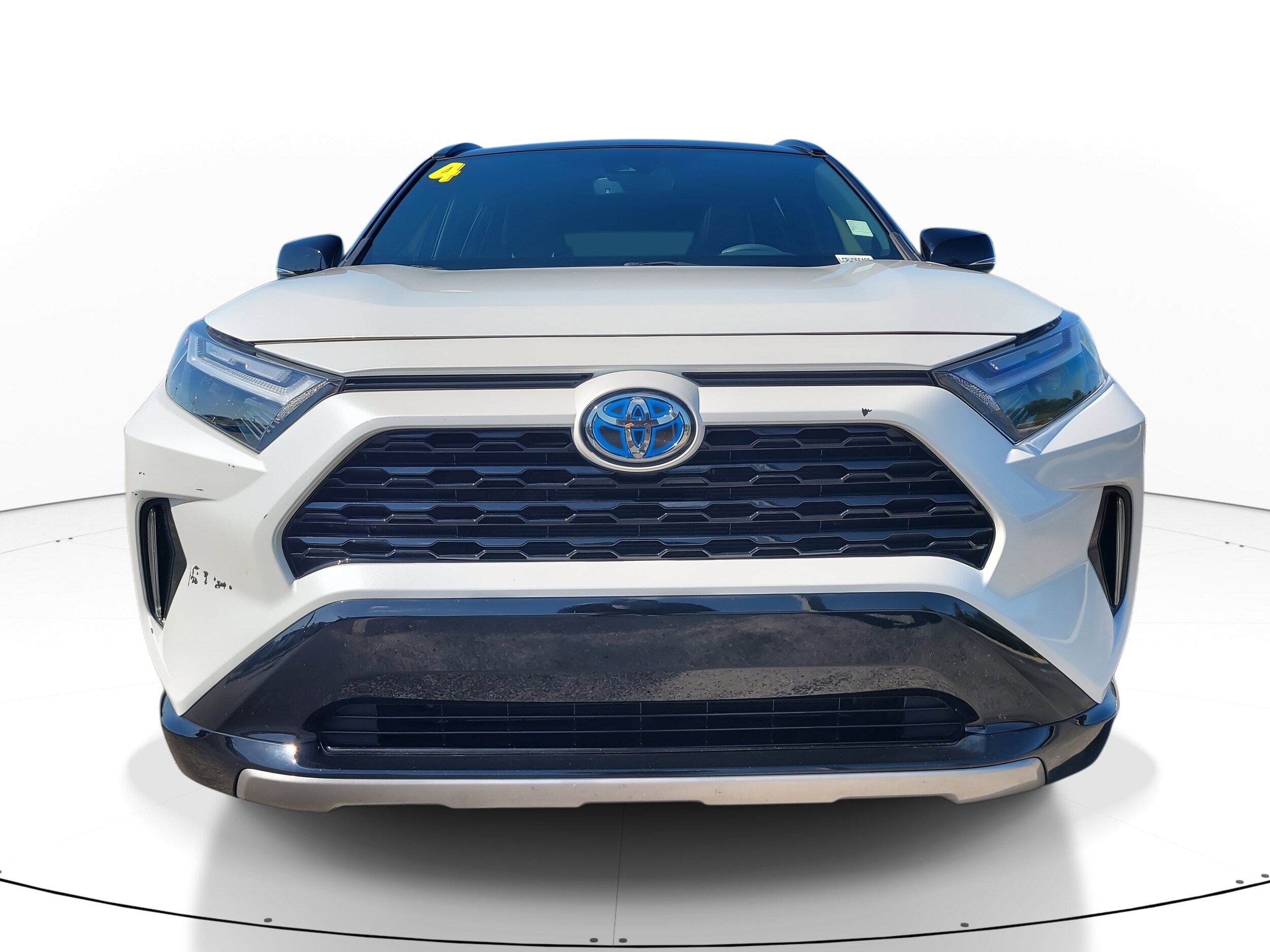 2024 Toyota RAV4 Hybrid XSE photo 2