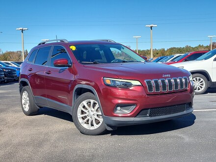 2019 Jeep Cherokee Latitude FWD SUV