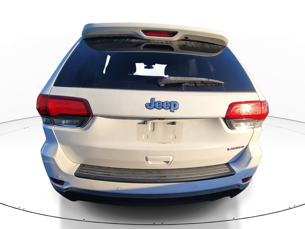 Used 2021 Jeep Grand Cherokee Laredo SUV