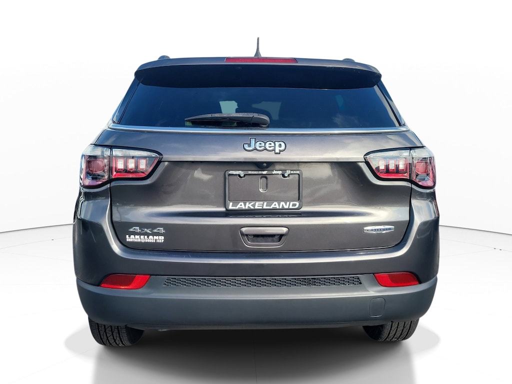 Used 2023 Jeep Compass Latitude SUV