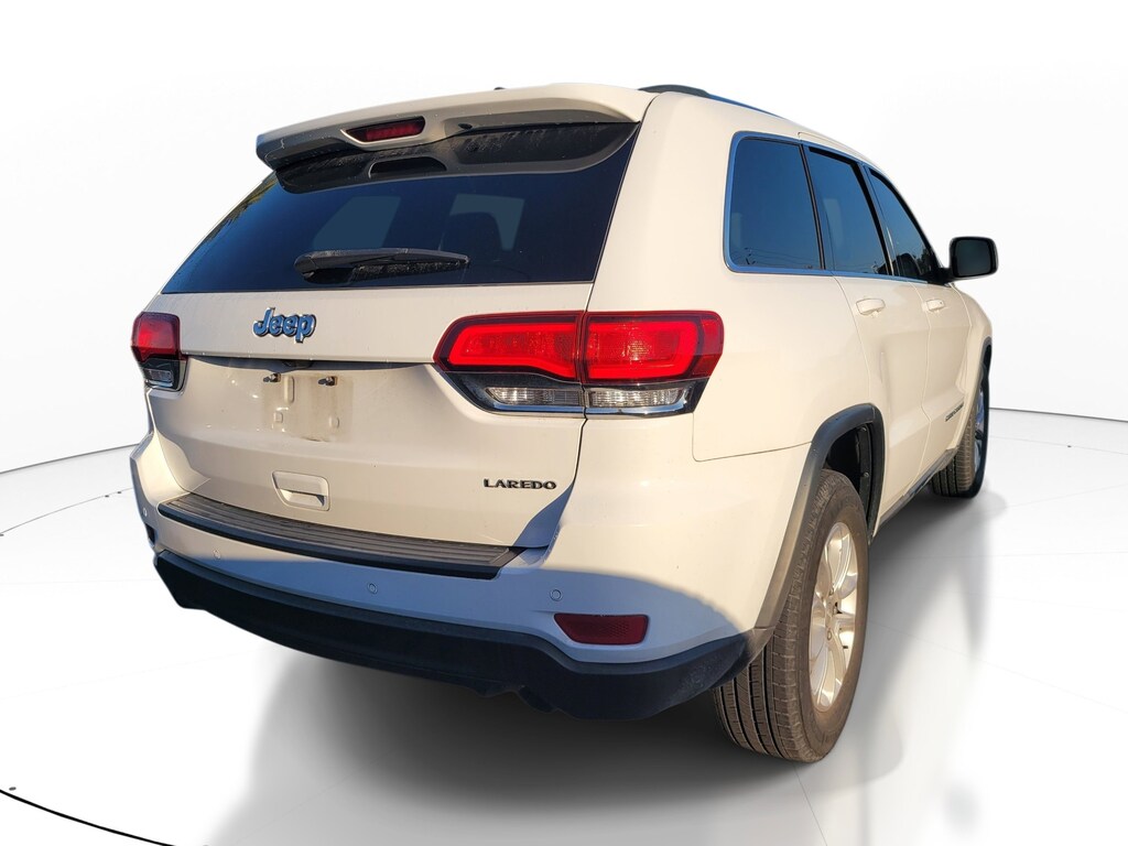Used 2021 Jeep Grand Cherokee Laredo SUV