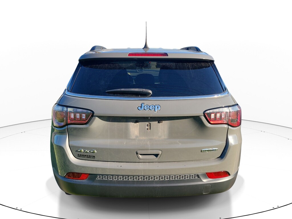 Used 2024 Jeep Compass Latitude SUV