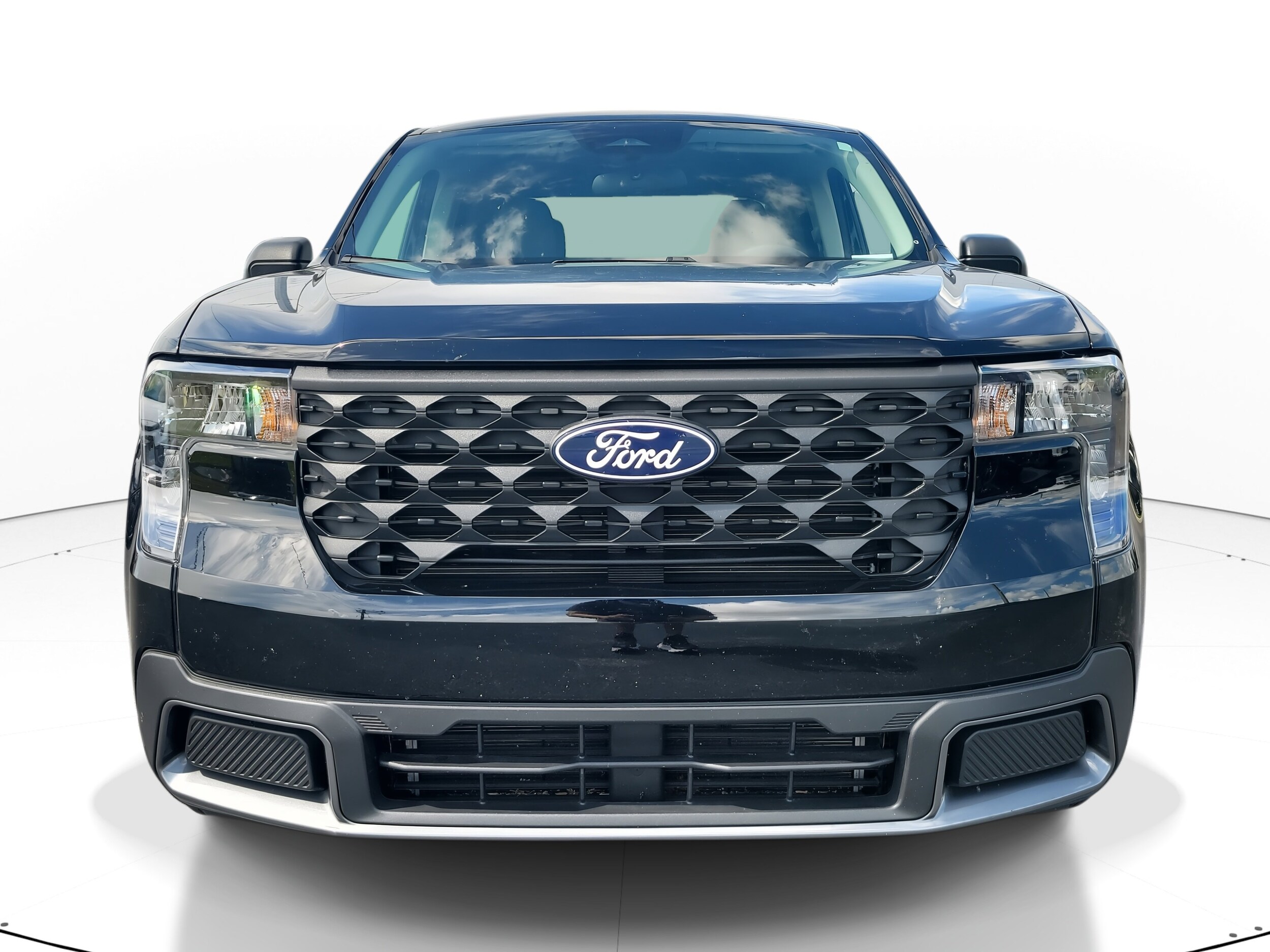 2025 Ford Maverick XLT photo 2