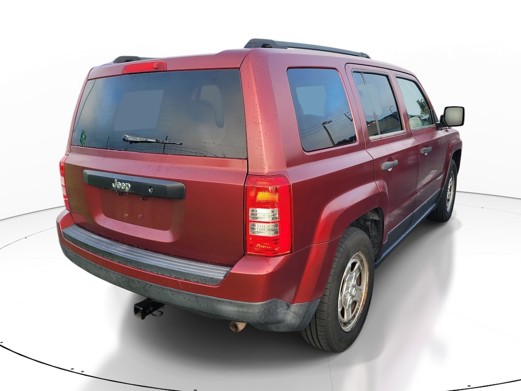 Used 2014 Jeep Patriot Sport FWD SUV
