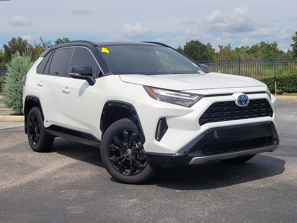 Used 2024 Toyota RAV4 Hybrid XSE SUV