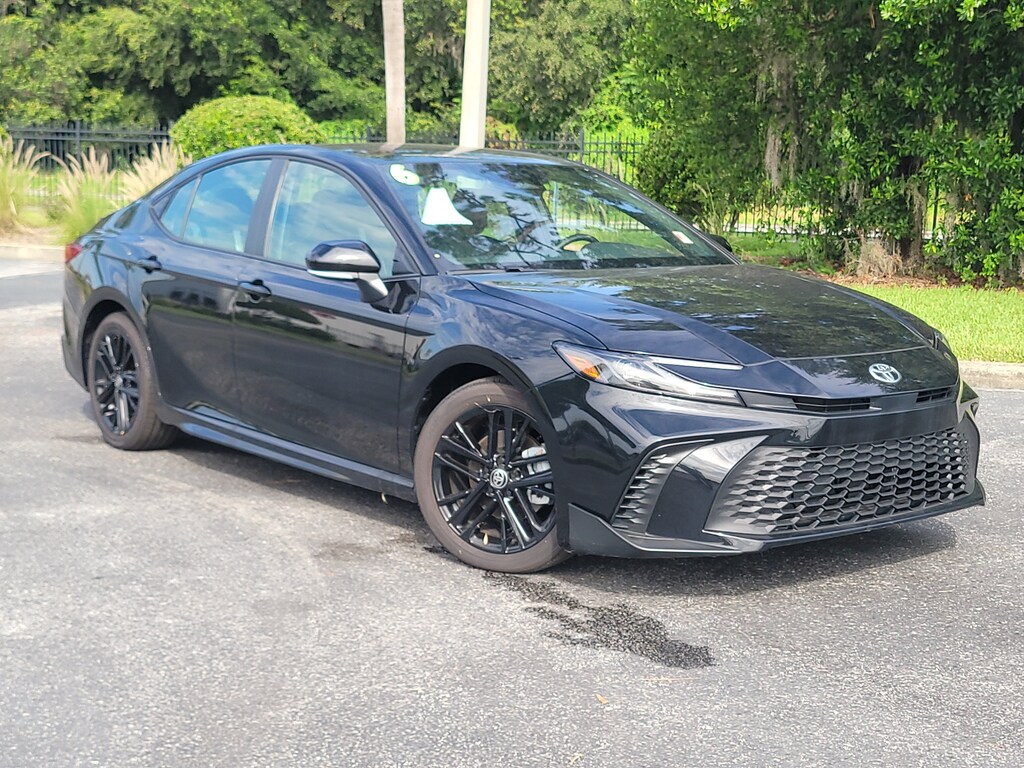 Used 2026 Toyota Camry SE Sedan