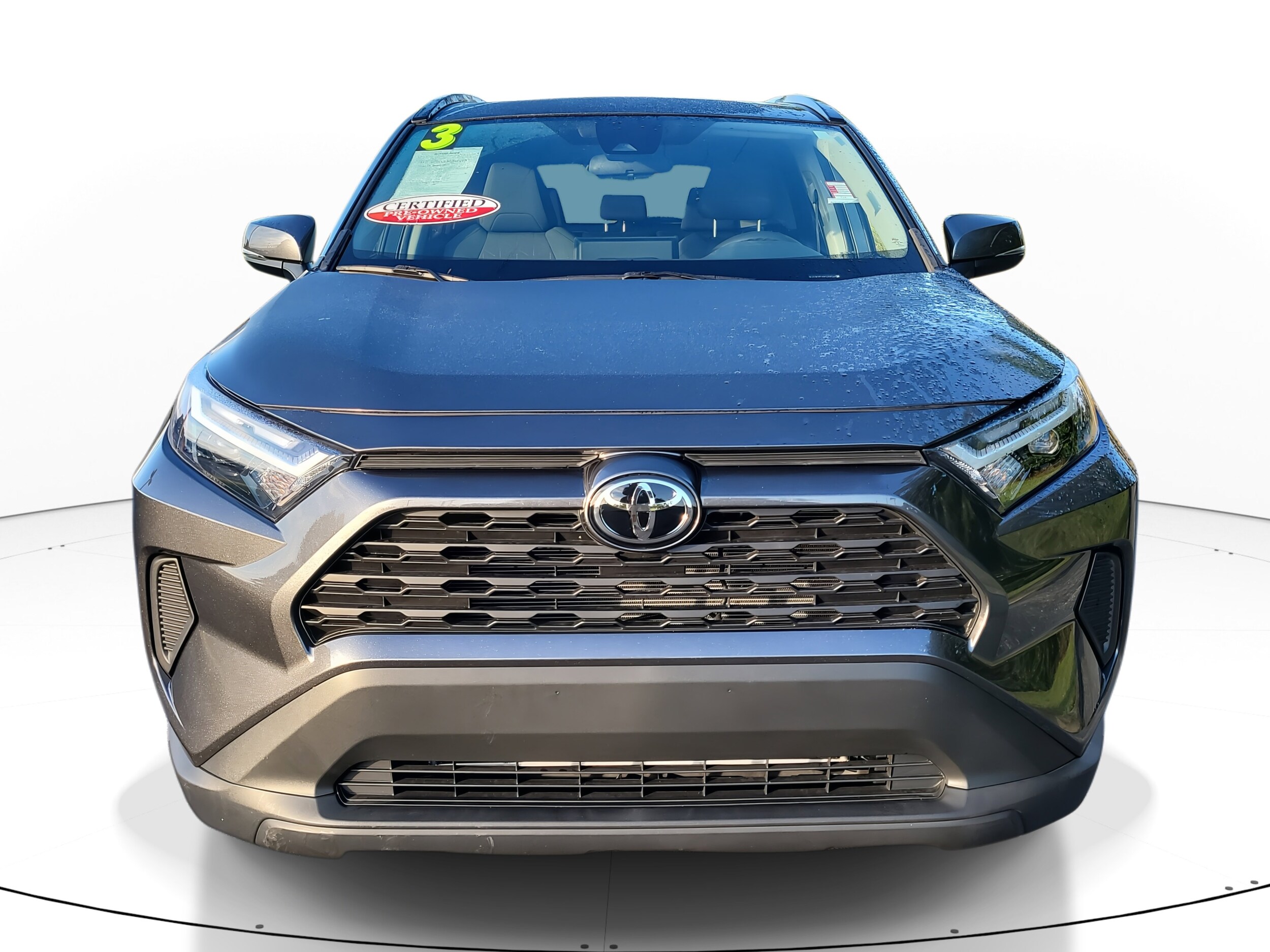 2023 Toyota RAV4 XLE photo 2