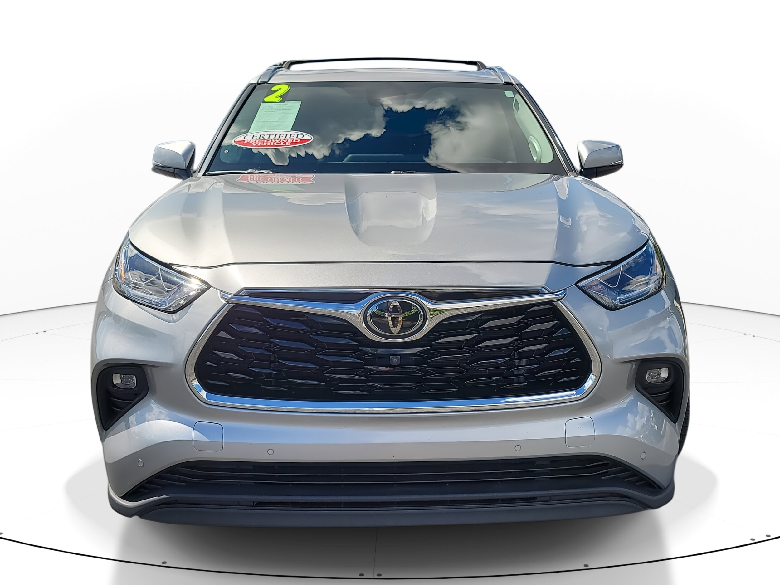 2022 Toyota Highlander Limited photo 2