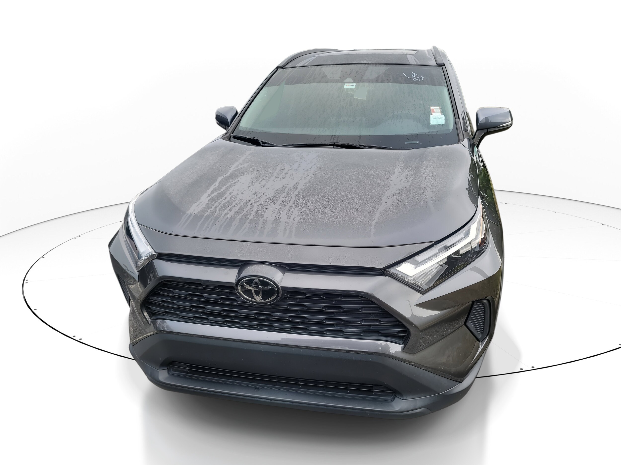 2023 Toyota RAV4 XLE photo 2