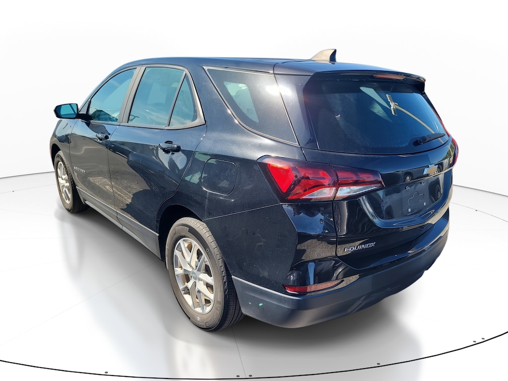 Used 2023 Chevrolet Equinox LS w/1LS SUV
