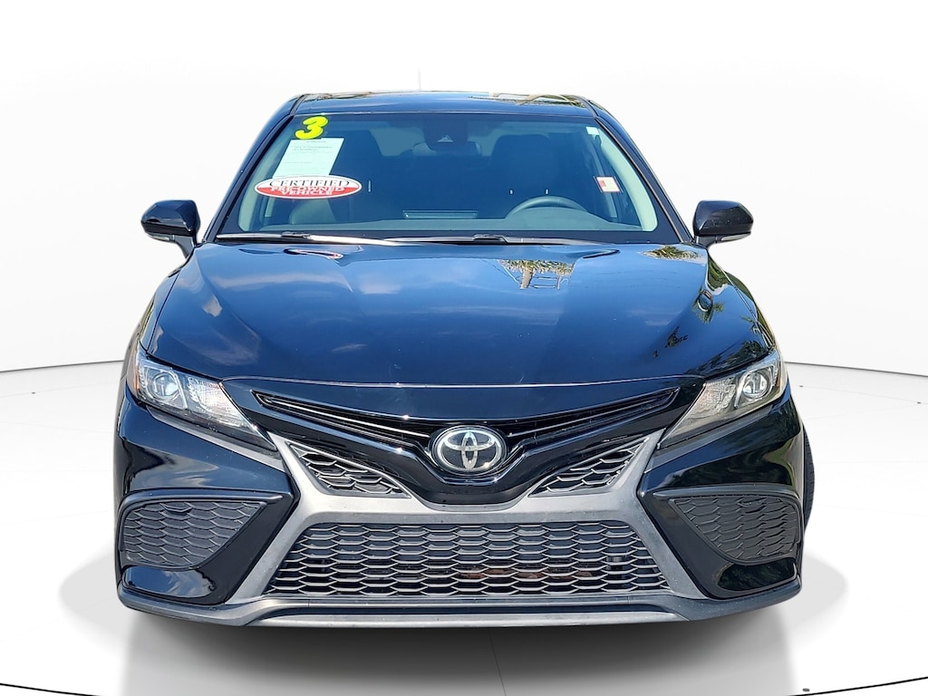 Used 2023 Toyota Camry SE Sedan